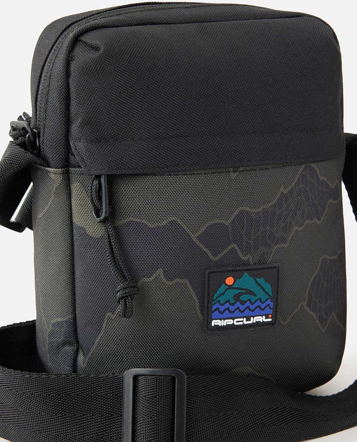 Rip Curl - No Idea Search Camo Pouch Bag | Black/Olive