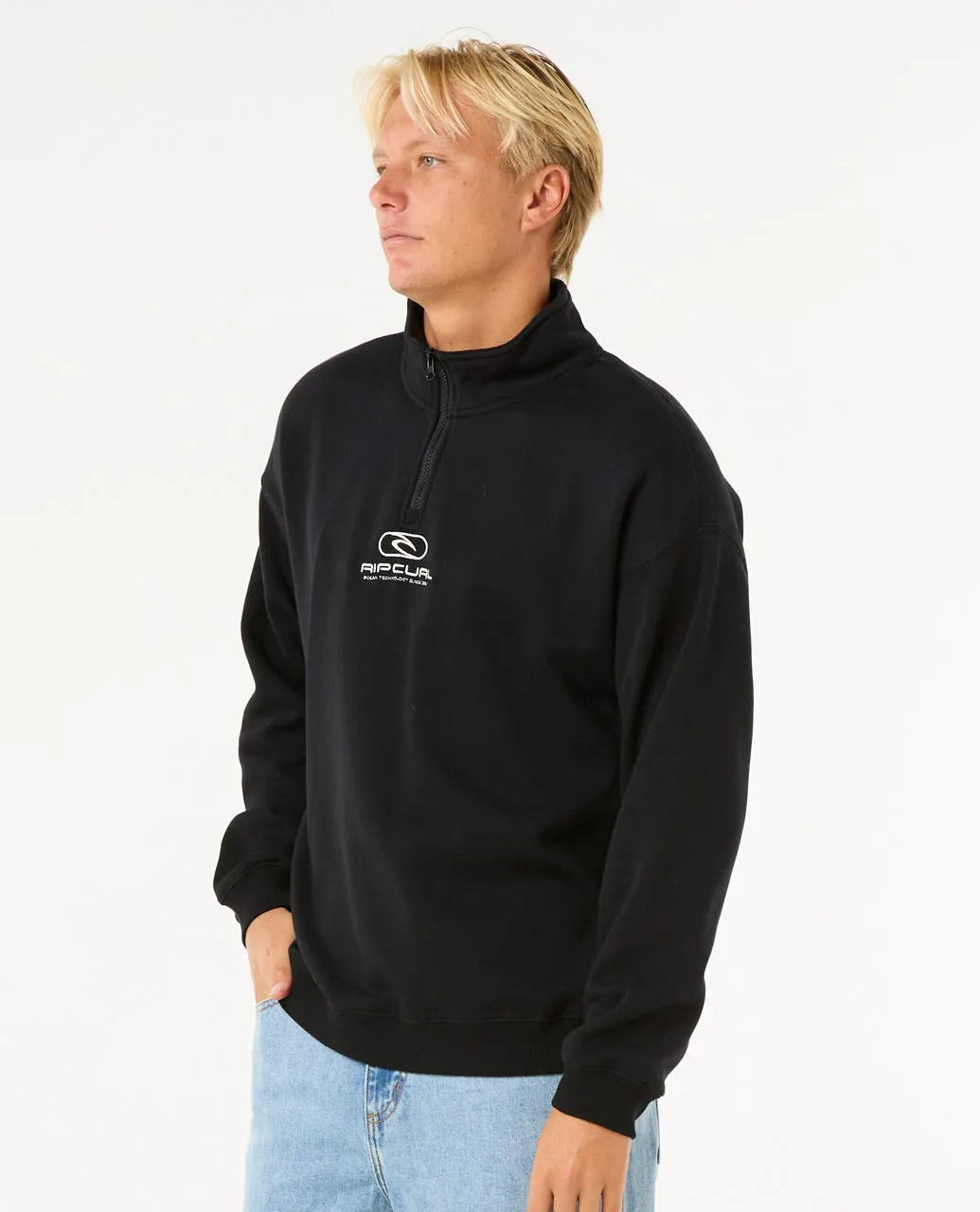 Rip Curl Pill Icon 1/4 Zip Crew | Black