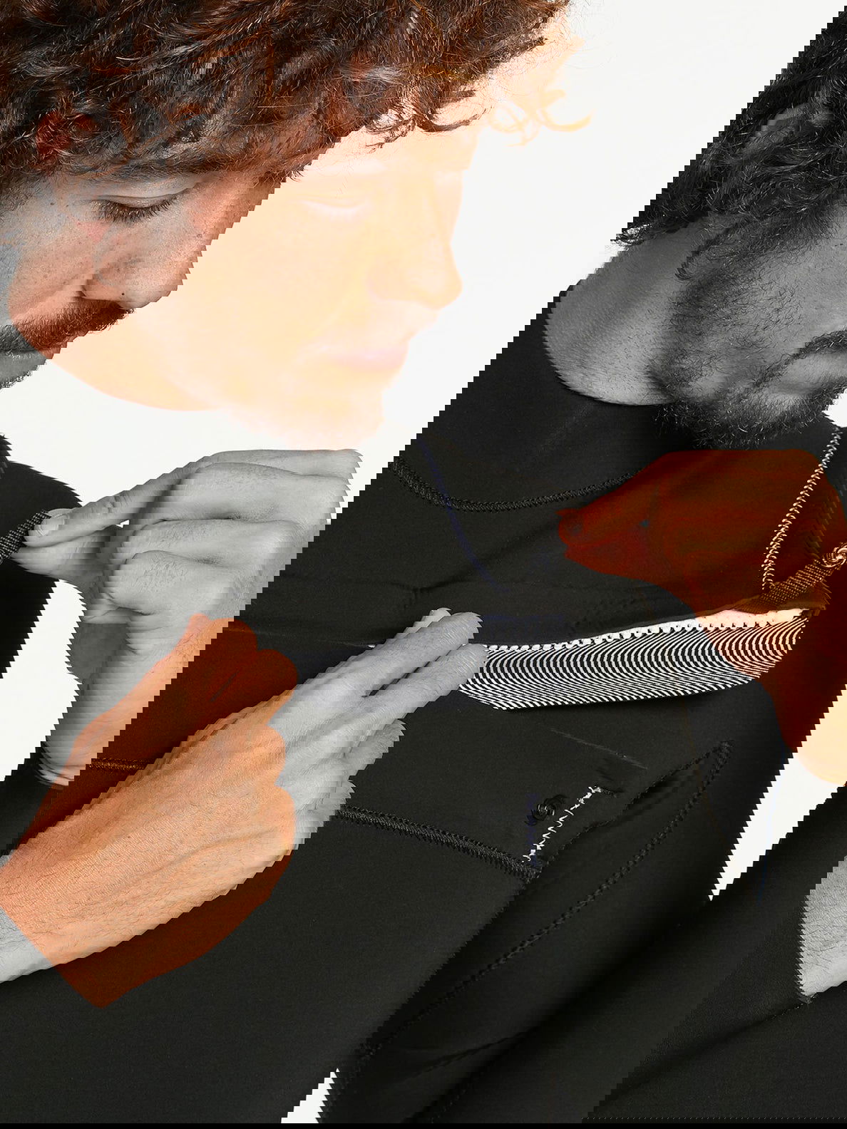 Volcom - Modulator 3/2mm Chest Zip Wetsuit | Black - - Married to the Sea Surf Shop -