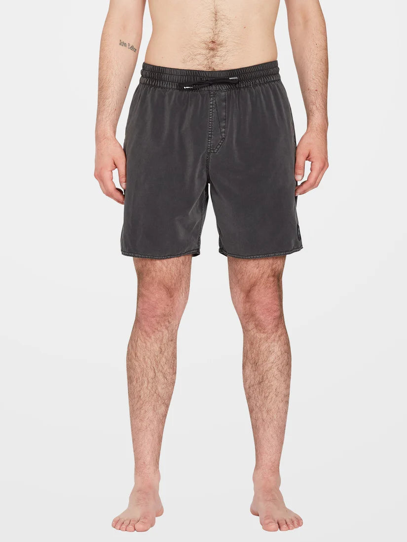 Volcom | Central Trunk 17" | Black