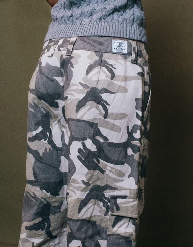 Rusty- Camo-Mile Low Rise Cargo Pant | Camo