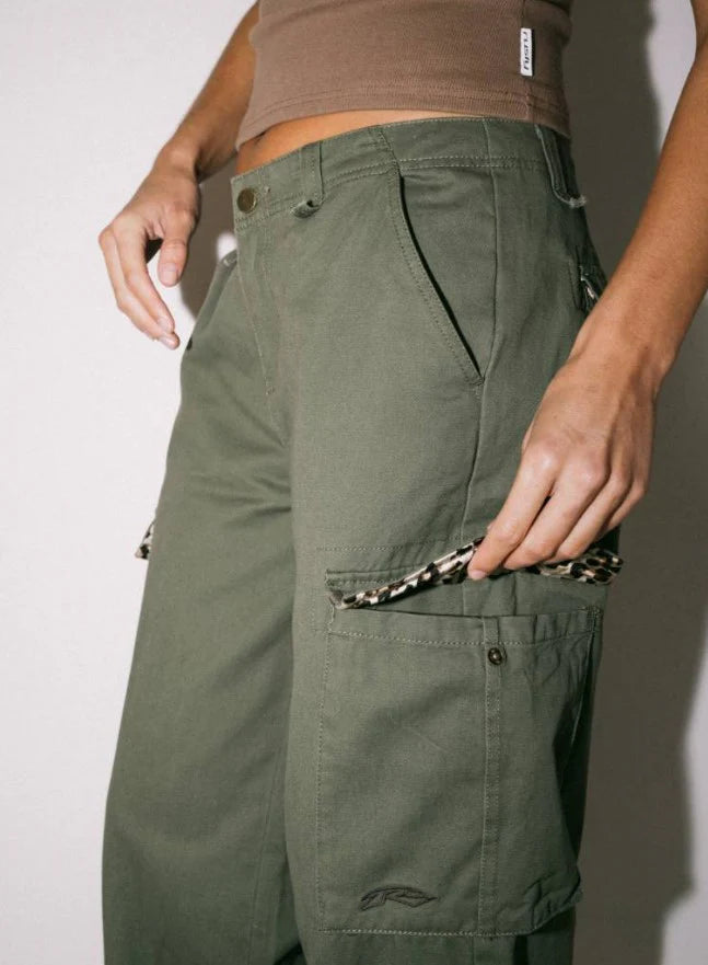 Rusty - Tank Girl Low Rise Wide Fit Cargo Pant | Shadow Army