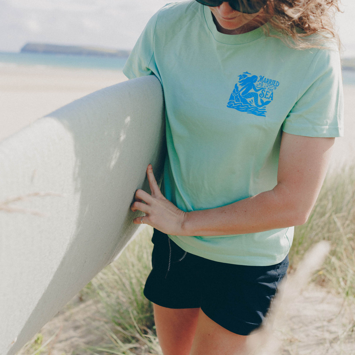 On The Rocks Womens T-Shirt | Misty Jade