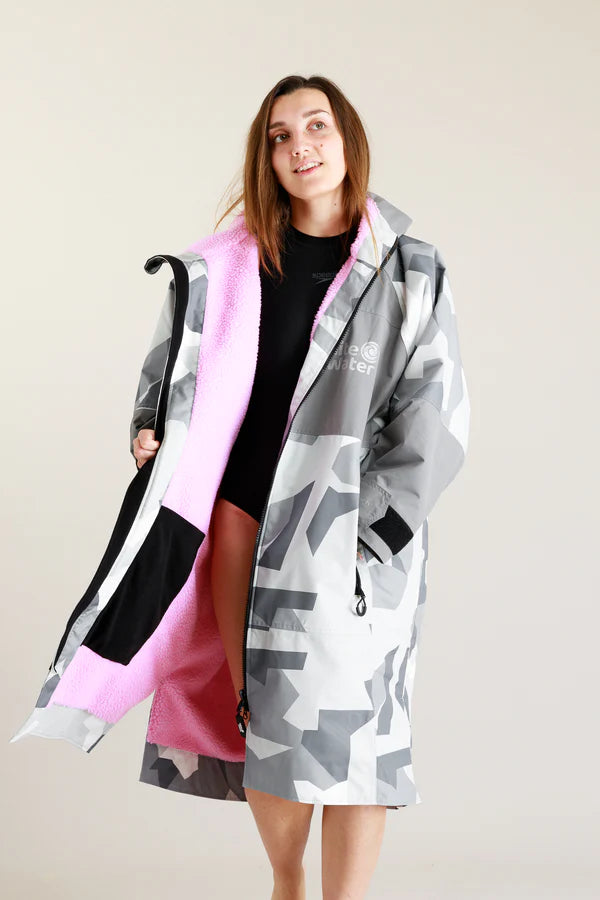 White Water Change Robe | Artic Camo Pink