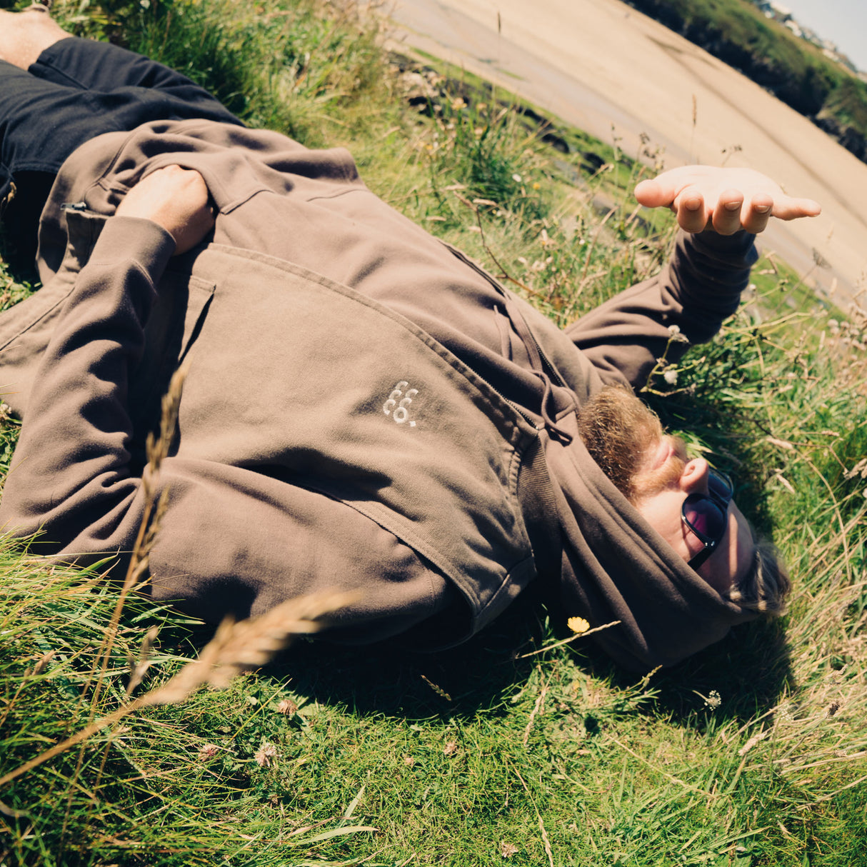 Setty Canvas Hooded Jacket | Walnut