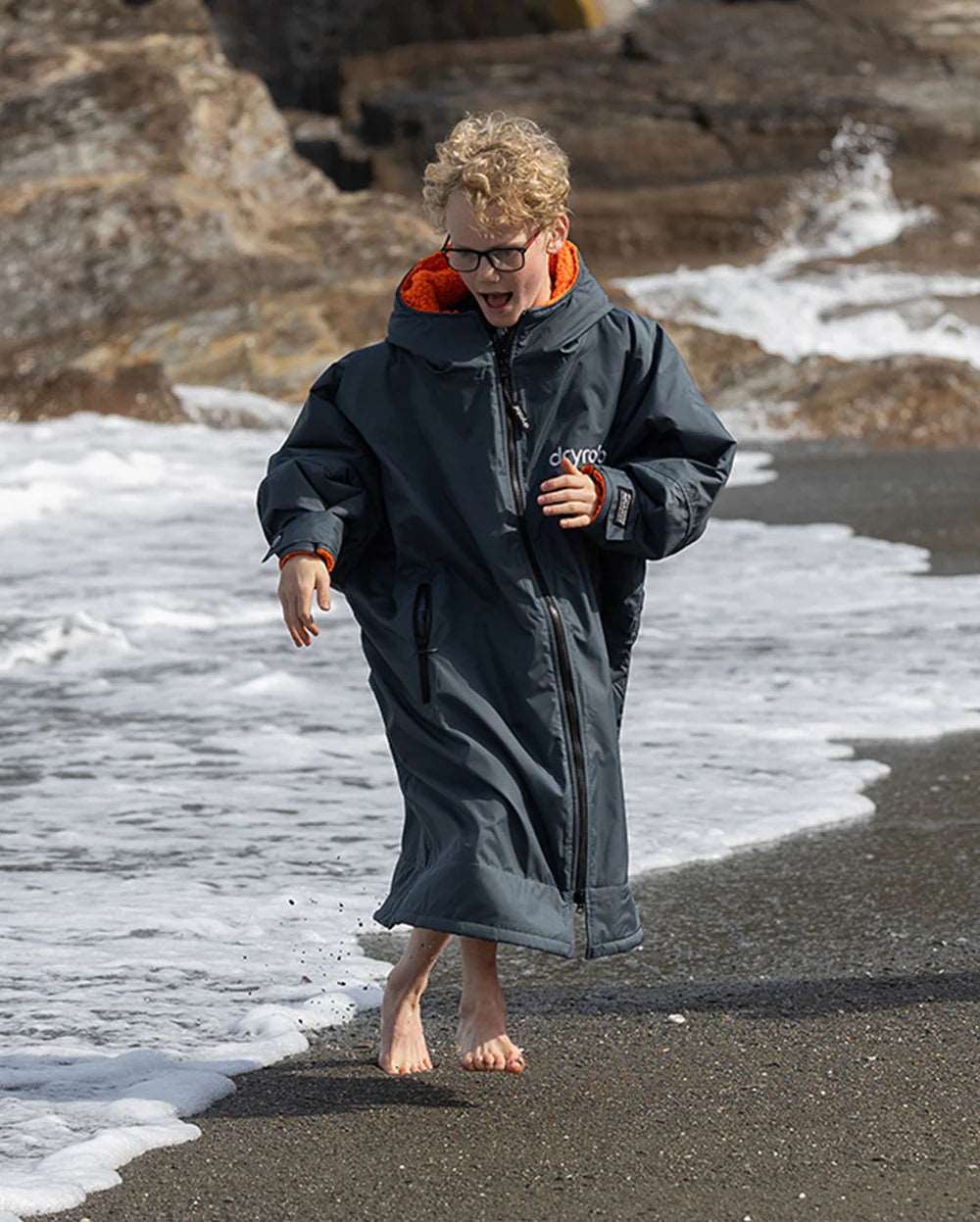 Dryrobe Kids - Dark Grey/Orange | Long Sleeve