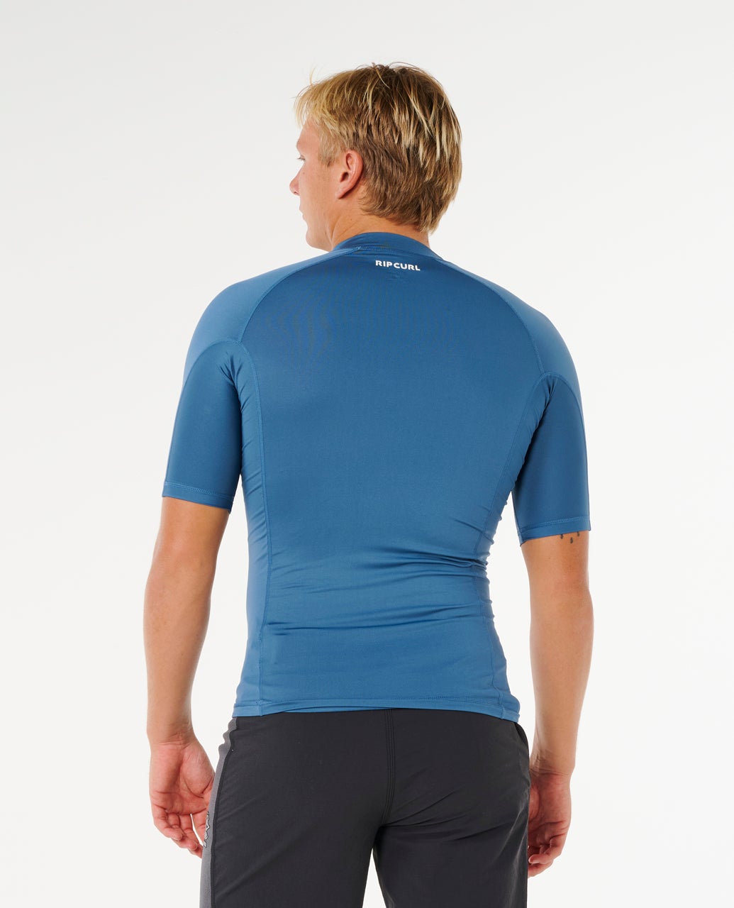 Rip Curl - Waves UPF Perf Short Sleeve Rash Vest | Bluefin
