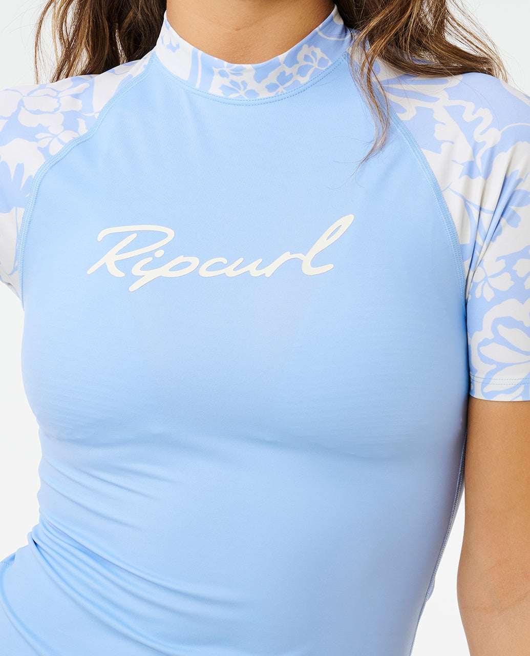 Rip Curl - Women's Pacific Coast UPF Short Sleeve Rash Vest | Sky Blue