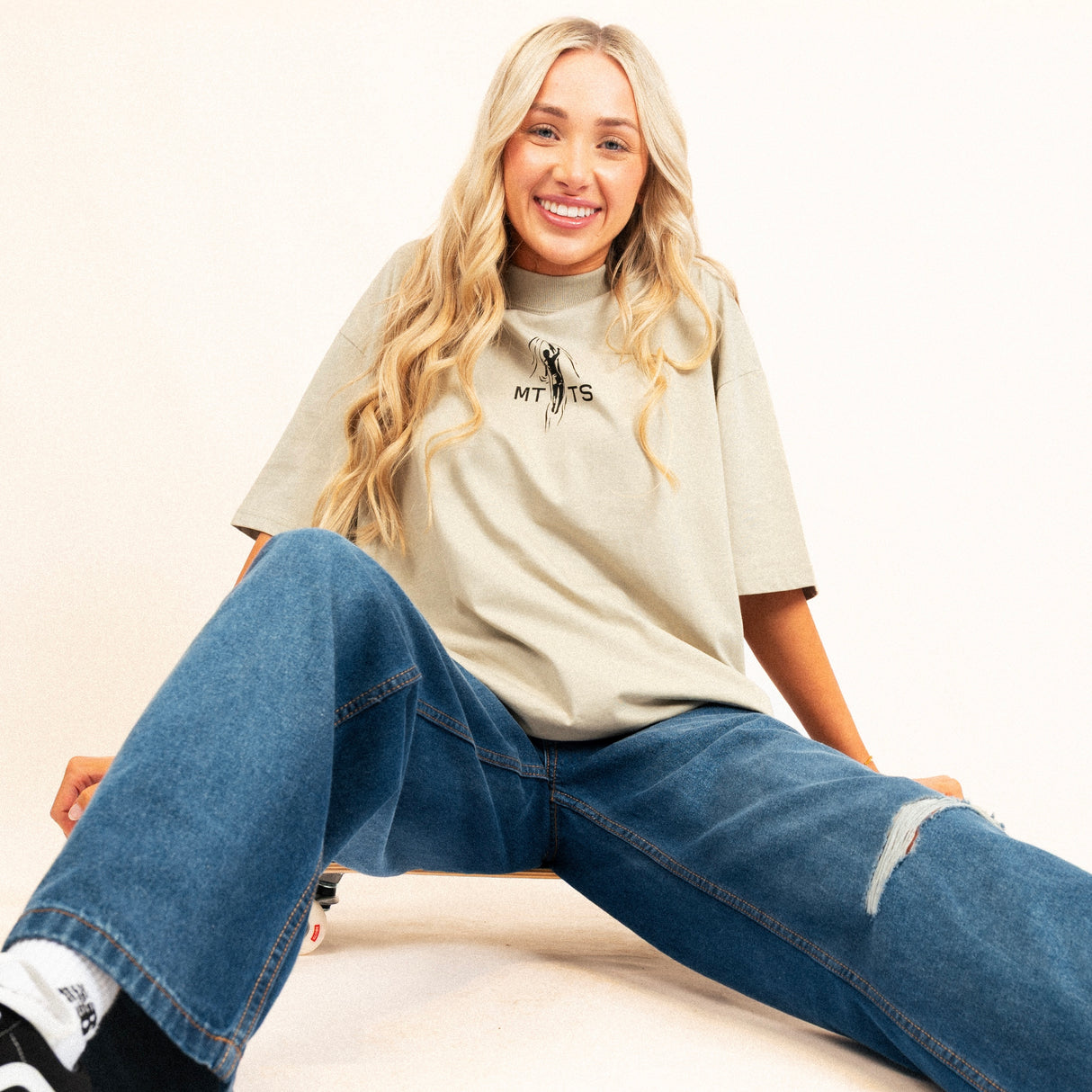 Chase Unisex T-Shirt - Stone | Married to the Sea