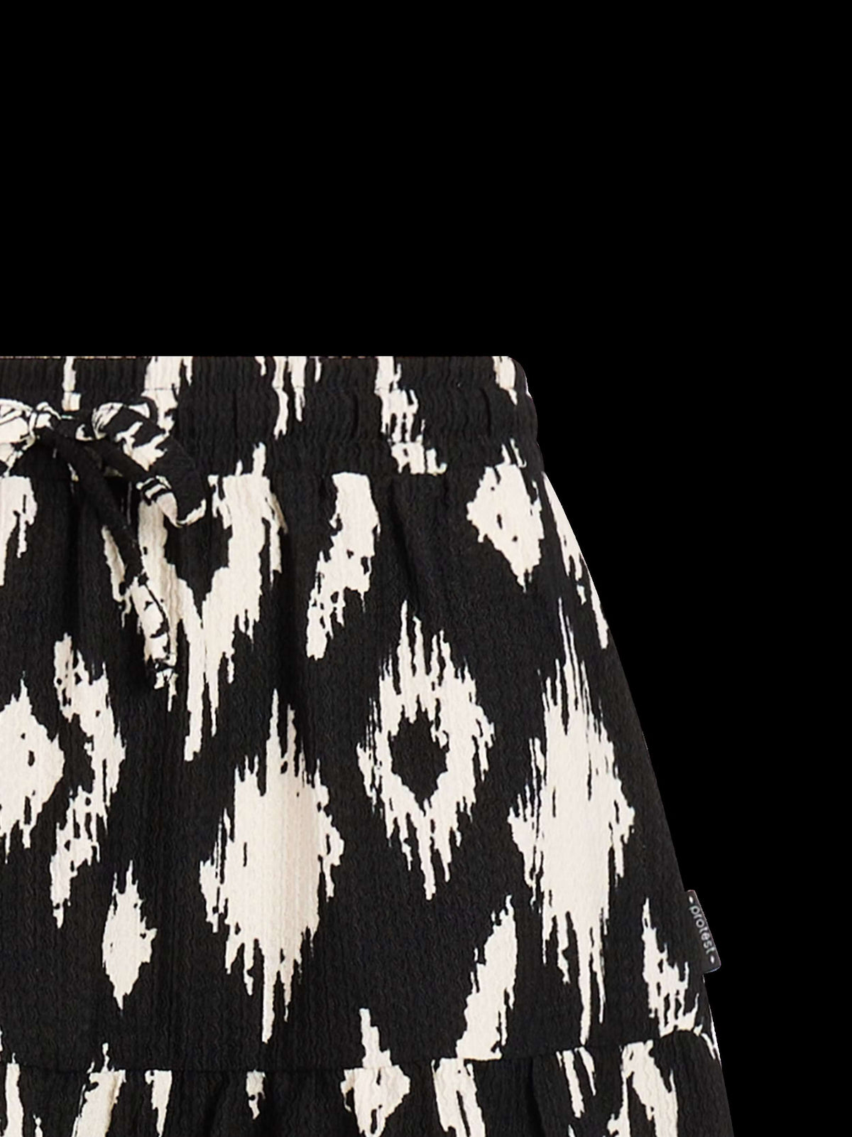 Protest Gran Skirt | True Black