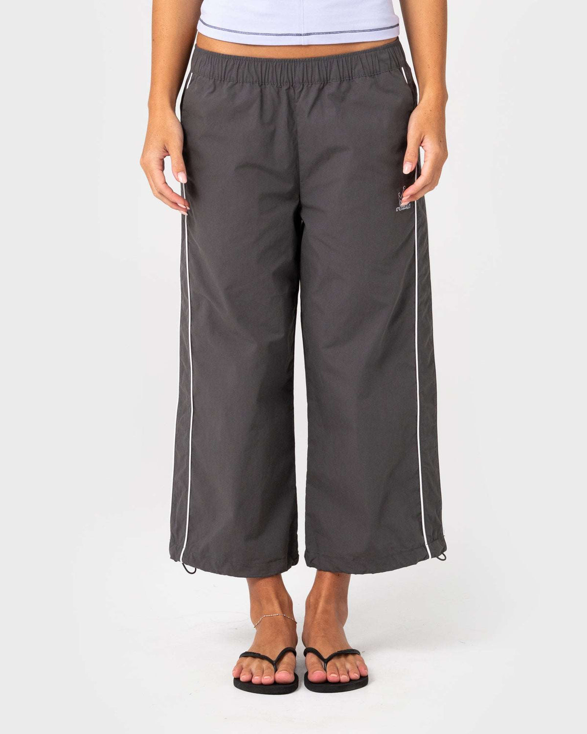 Rusty - Played Low Rise Capri Track Pant | Carbon