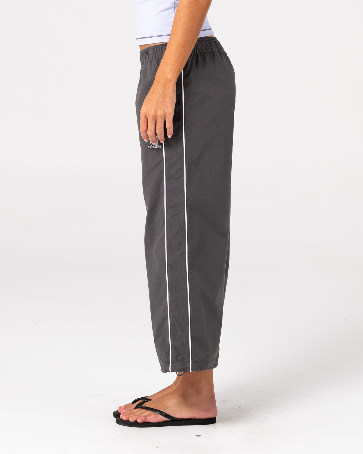Rusty - Played Low Rise Capri Track Pant | Carbon