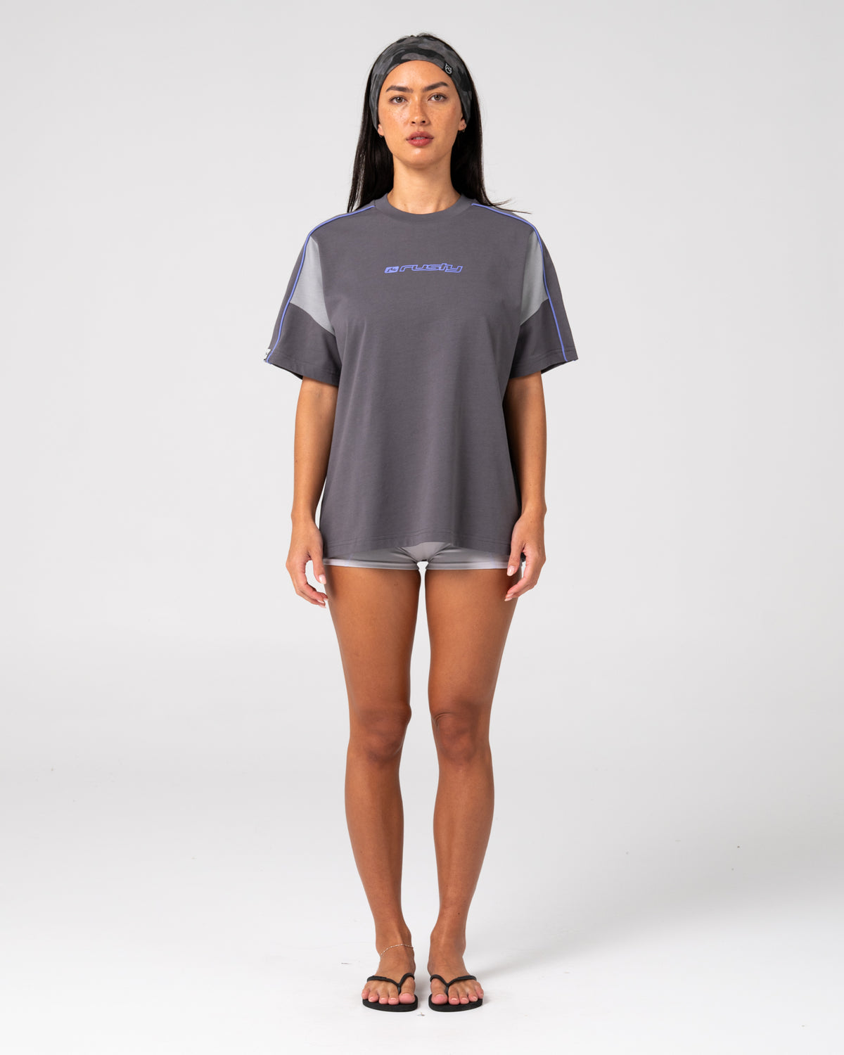 Rusty - New Break 220 Oversize Tee | Carbon 2