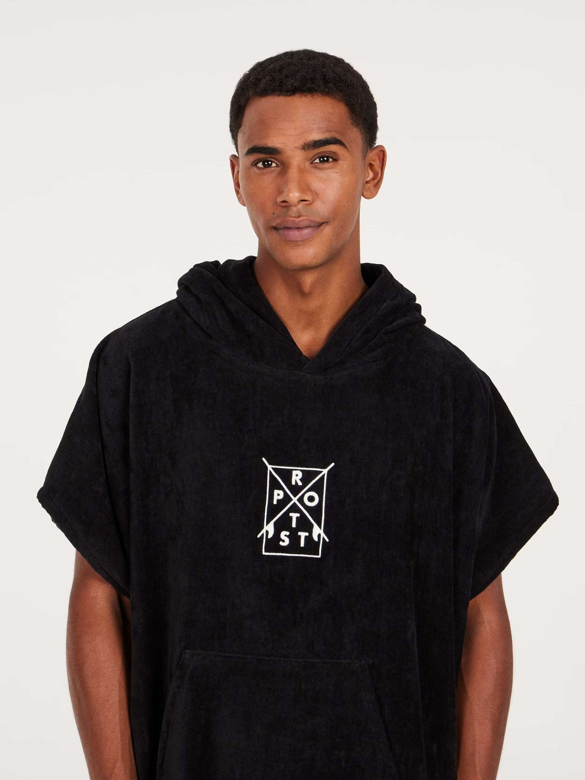Protest - Purdey Towel Changing Robe | True Black