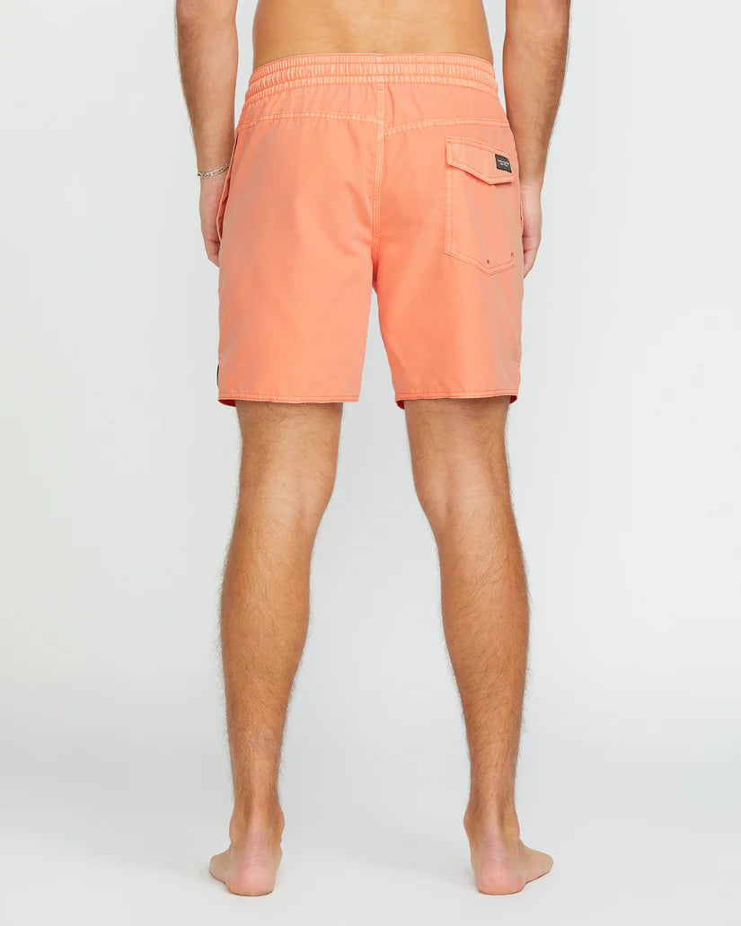 Volcom | Central Trunk 17" | Pale Peach