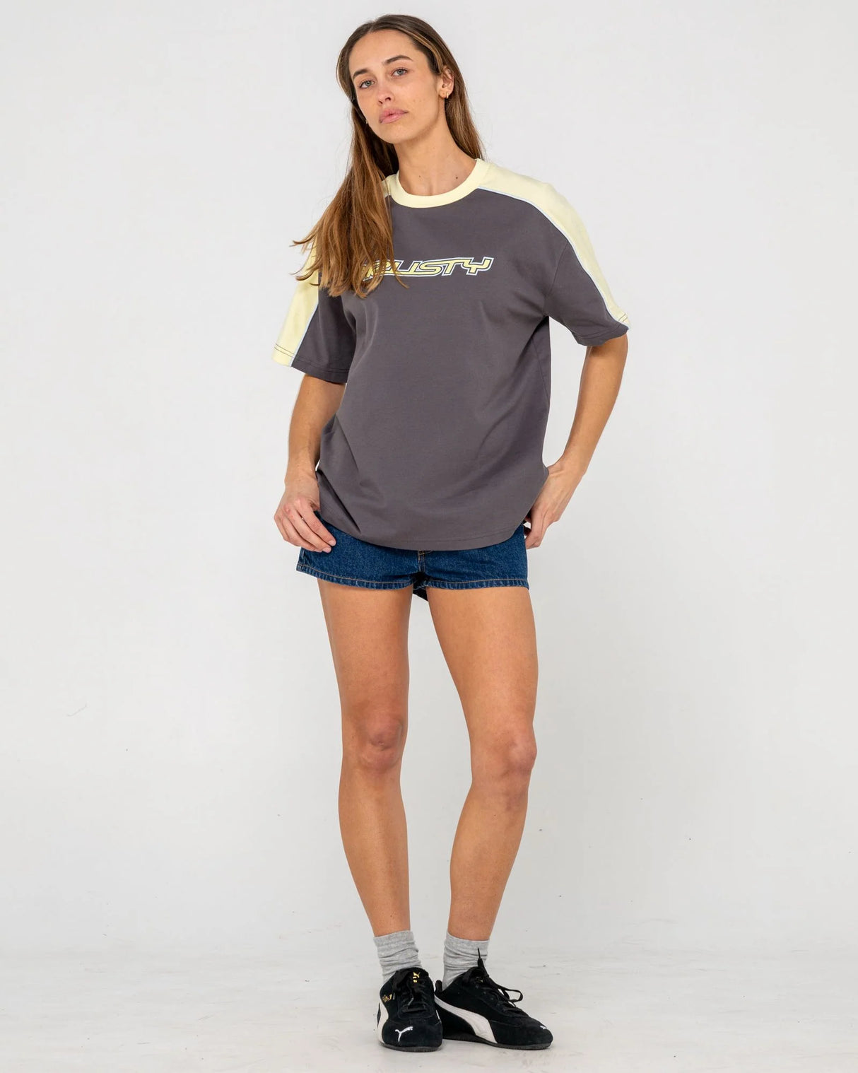 Rusty- Timmy Target 220 Oversized Tee | Grey