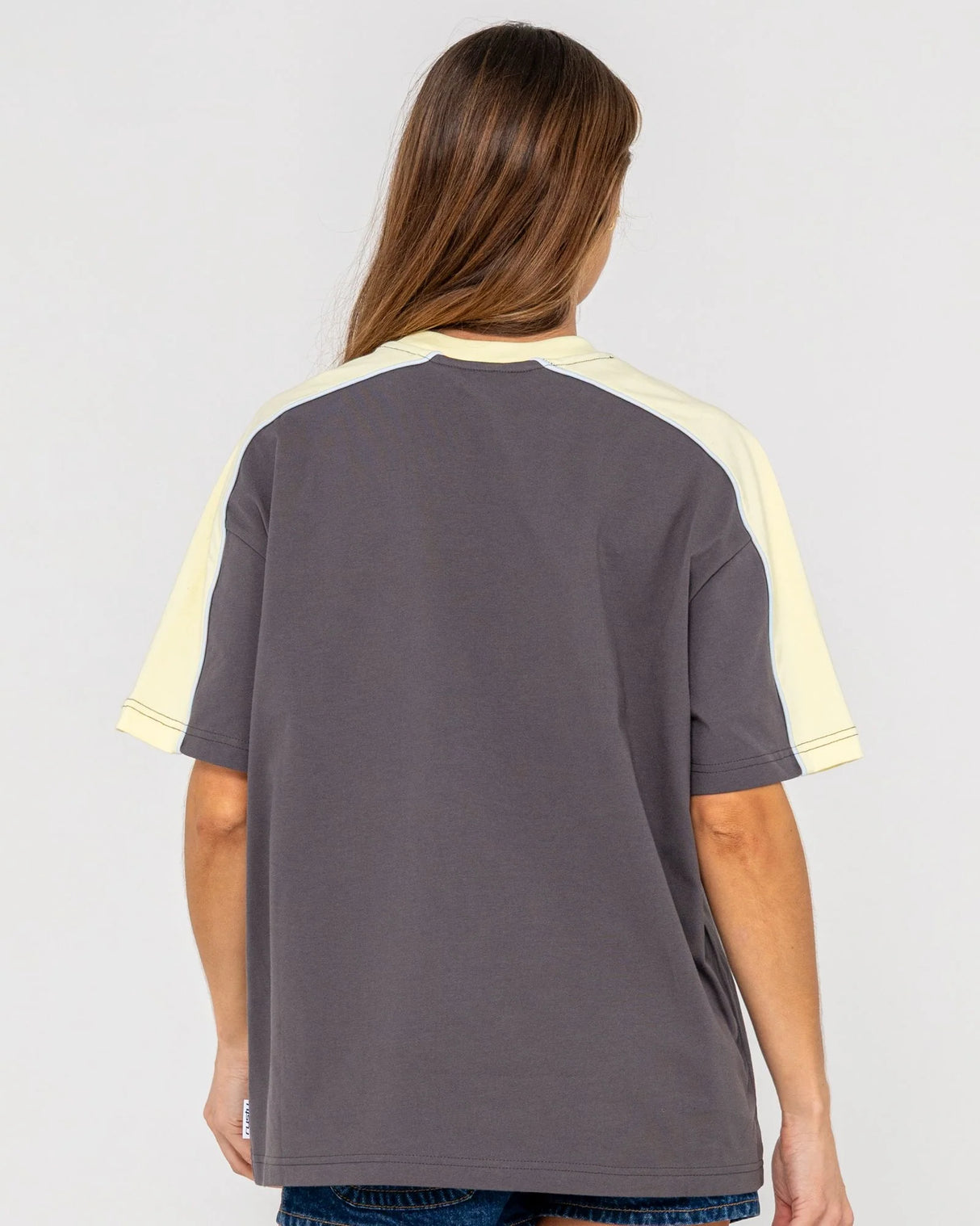 Rusty- Timmy Target 220 Oversized Tee | Grey