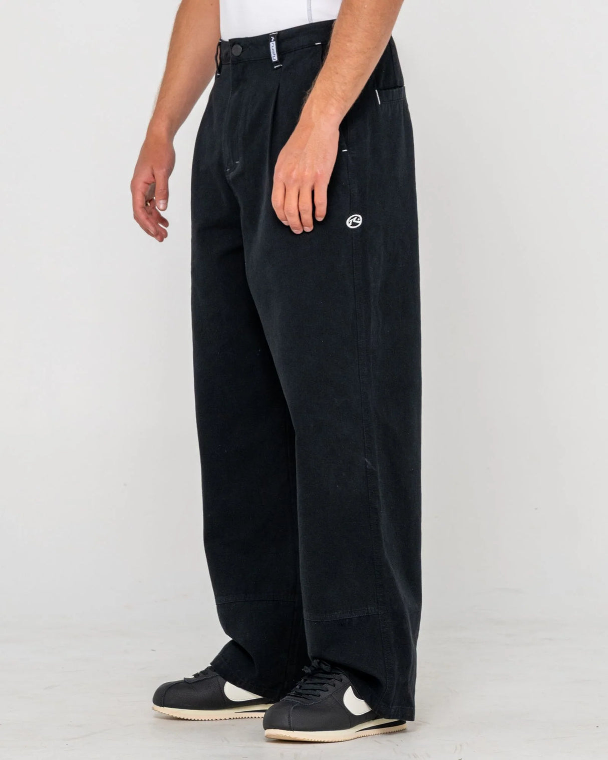 Rusty- Shindawg Pleated Baggy Pant | Black