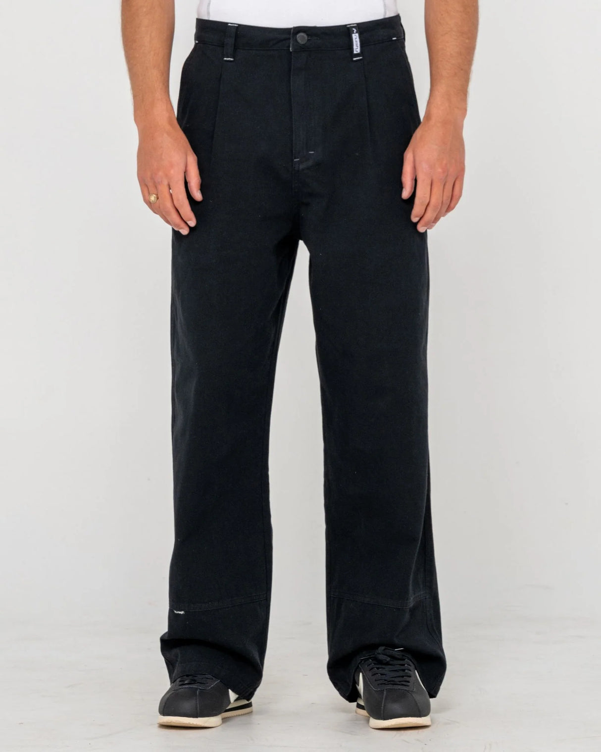 Rusty- Shindawg Pleated Baggy Pant | Black