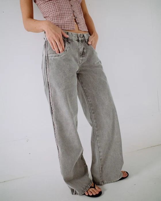 Rusty - Flip Mommy Low Rise Wide Leg Denim Jean | London Summer/ Baby Pink