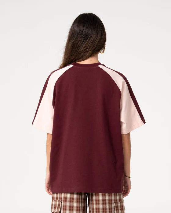 Rusty- klooney Oversized Tee | Burgandy /Pink