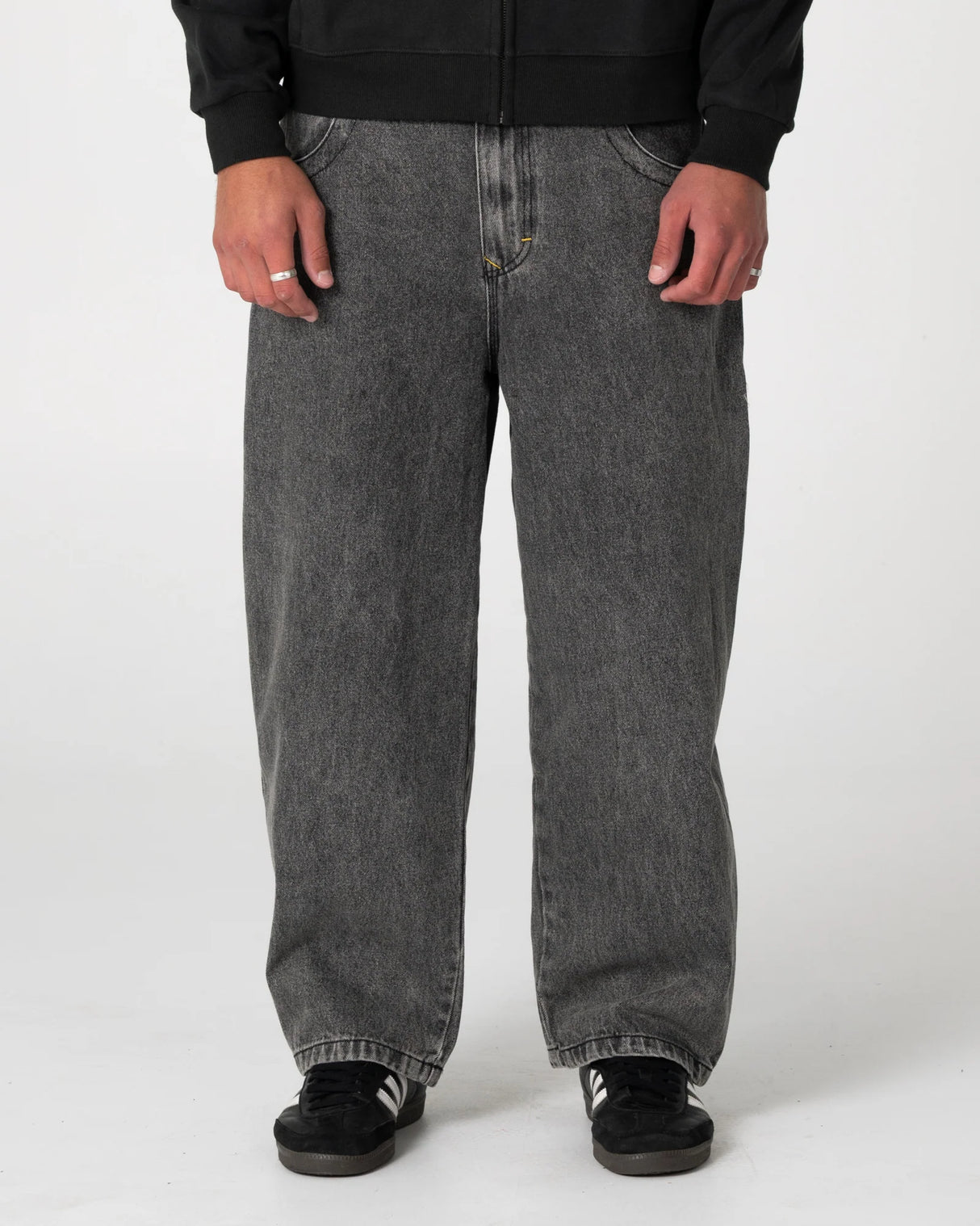Rusty- Boneyard Cacoon Jean | Washed Black