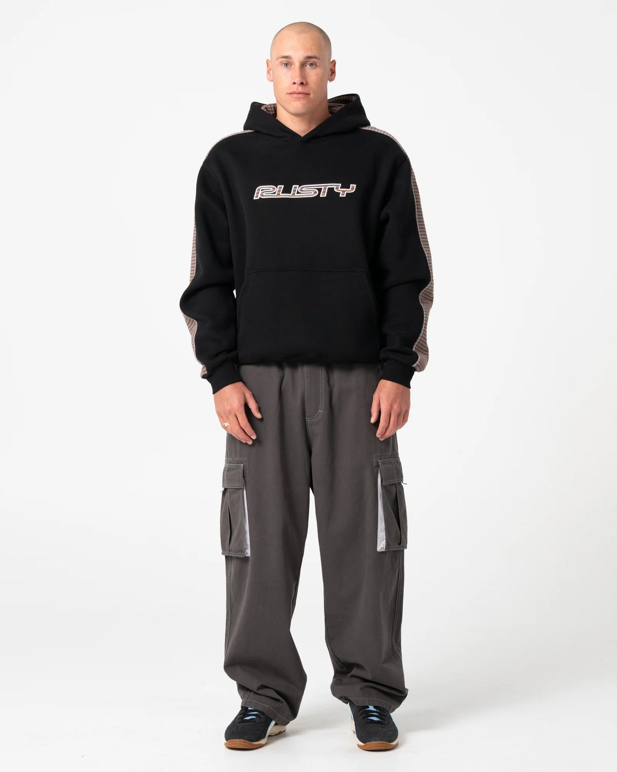 Rusty - Lay Low Hooded Fleece | Black