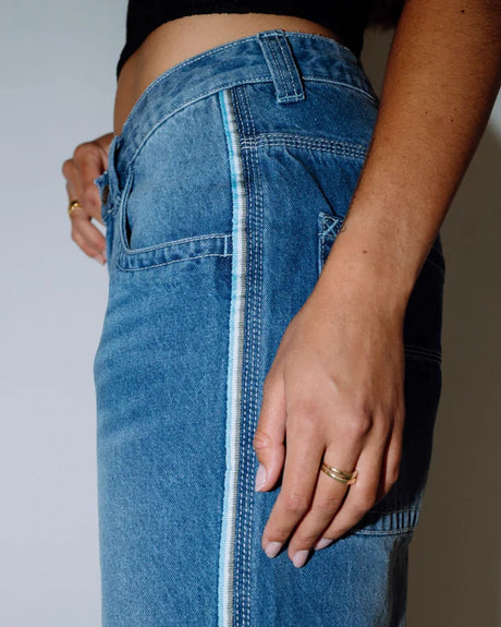 Rusty Flip Mommy Low Rise Wide Leg Denim Jort | Blasted Middy Blue/Blue