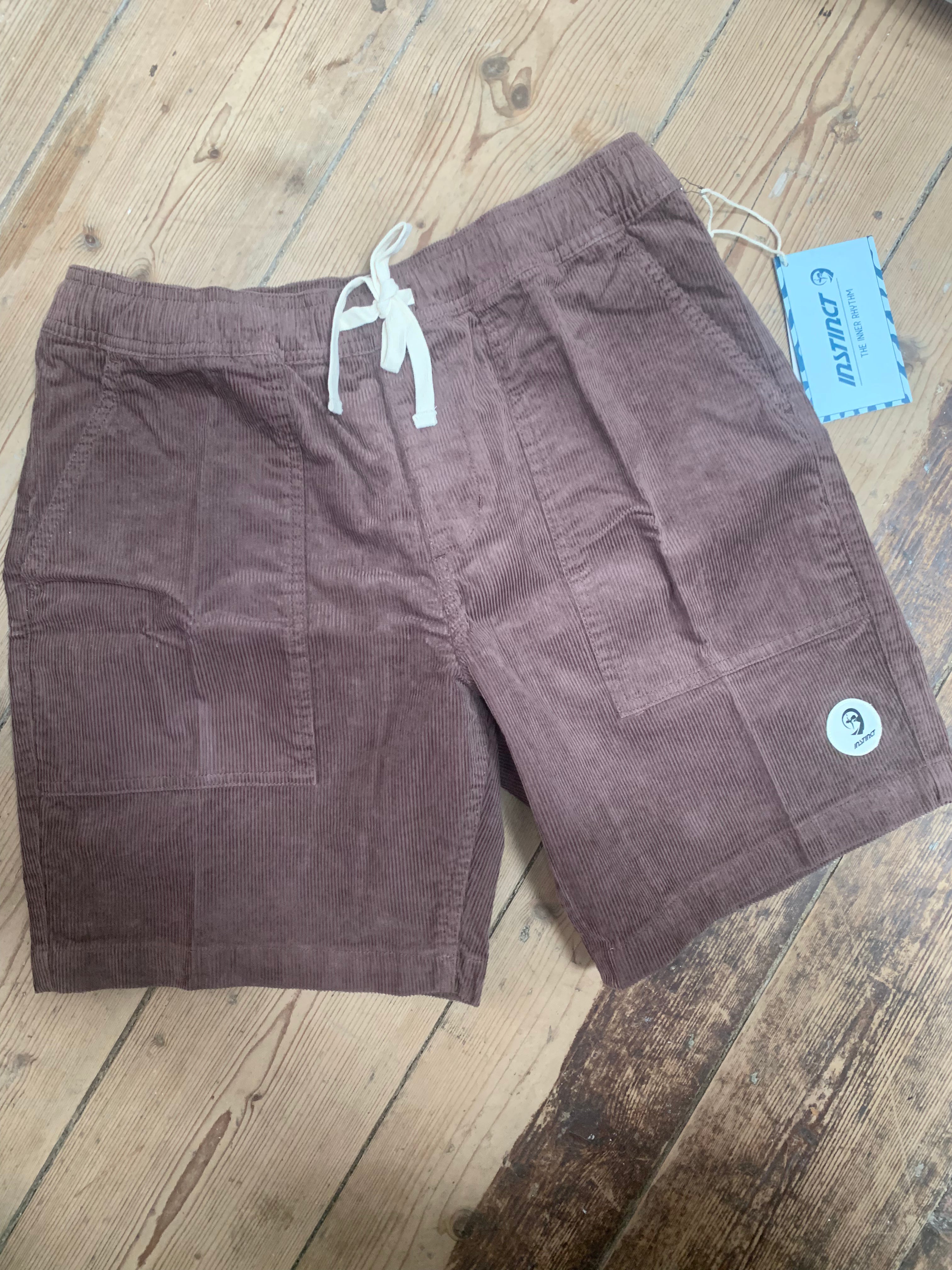 Instinct - J-Bay Corduroy Shorts | Chocolate