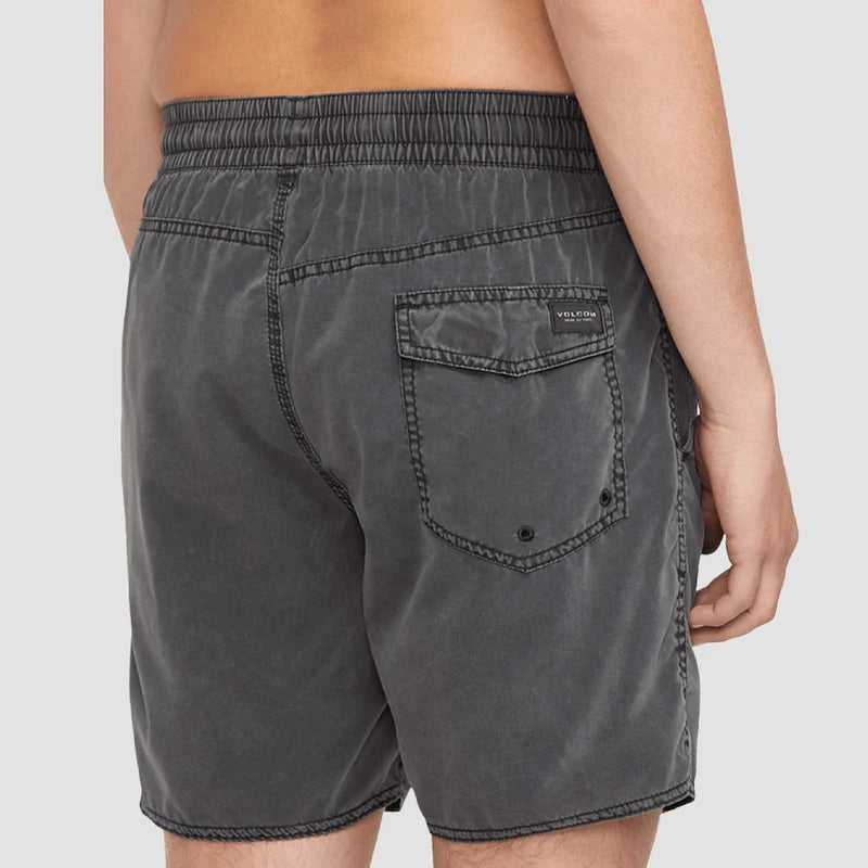 Volcom- Center Trunk 17" | Black