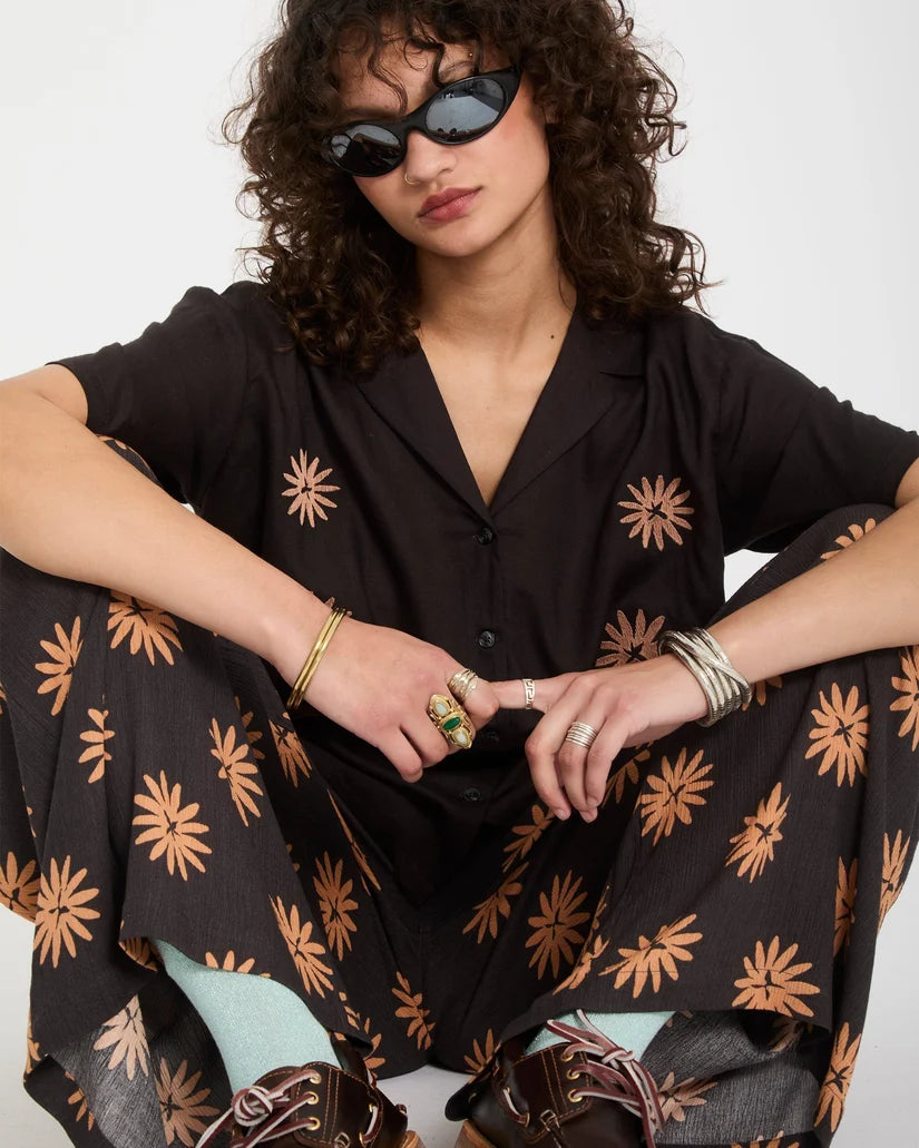 Volcom - EMB Midnite Ramble Top | Vintage Black