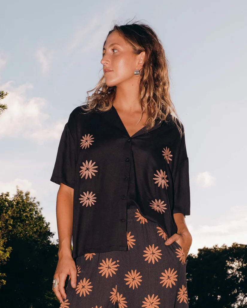 Volcom - EMB Midnite Ramble Top | Vintage Black