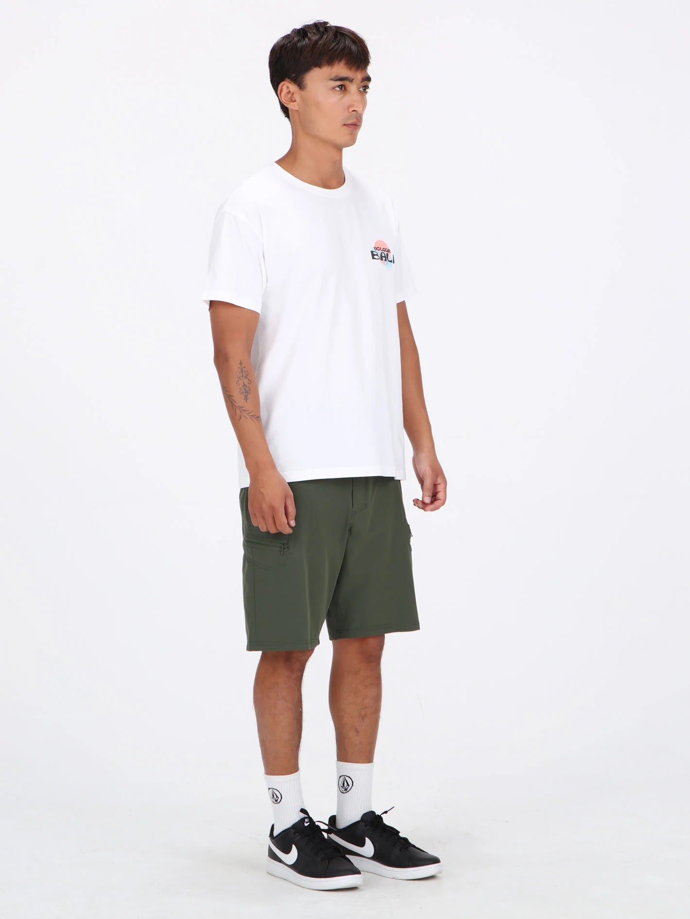 Volcom | Cashed In Cargo Hybrid 20” Shorts | Squadron Green