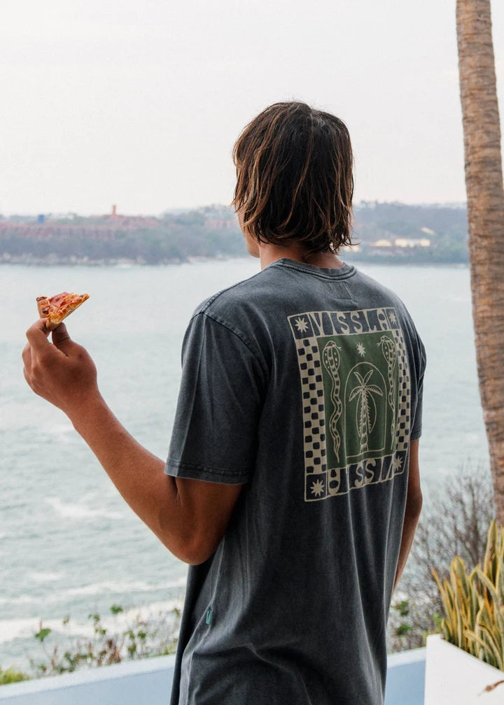 Vissla - Serpents Cosmic Wash Tee | Phantom