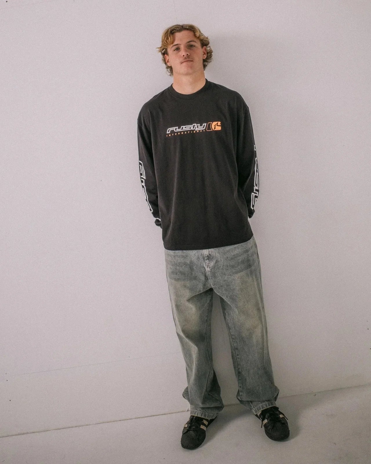 Rusty - Jetsetter long Sleeve Tee | Black