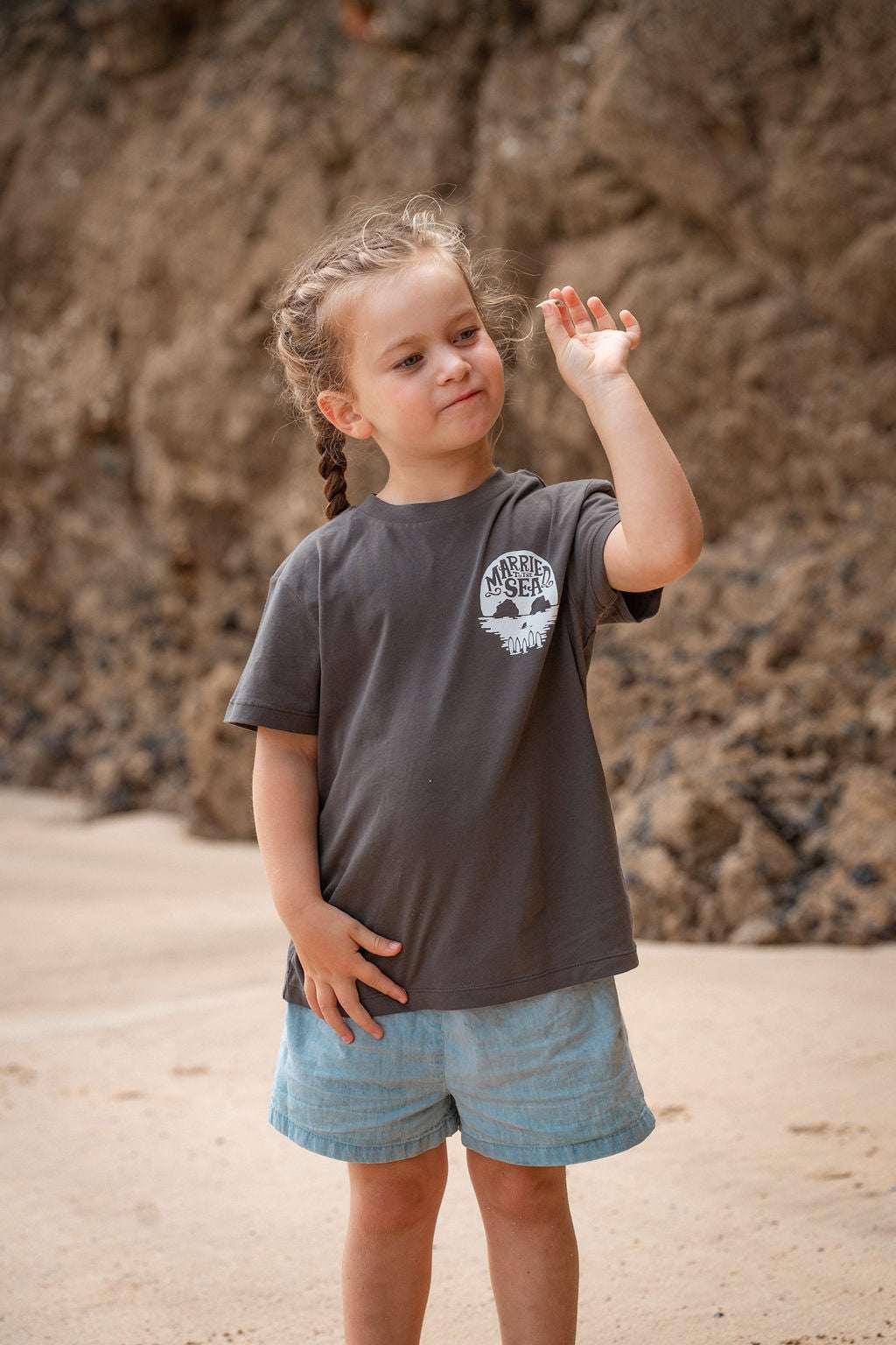 Skull Island Kids Anthracite T-Shirt | Married to the Sea