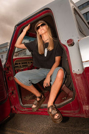 Dead Shred Women's Stone Wash Crop | Black Stone