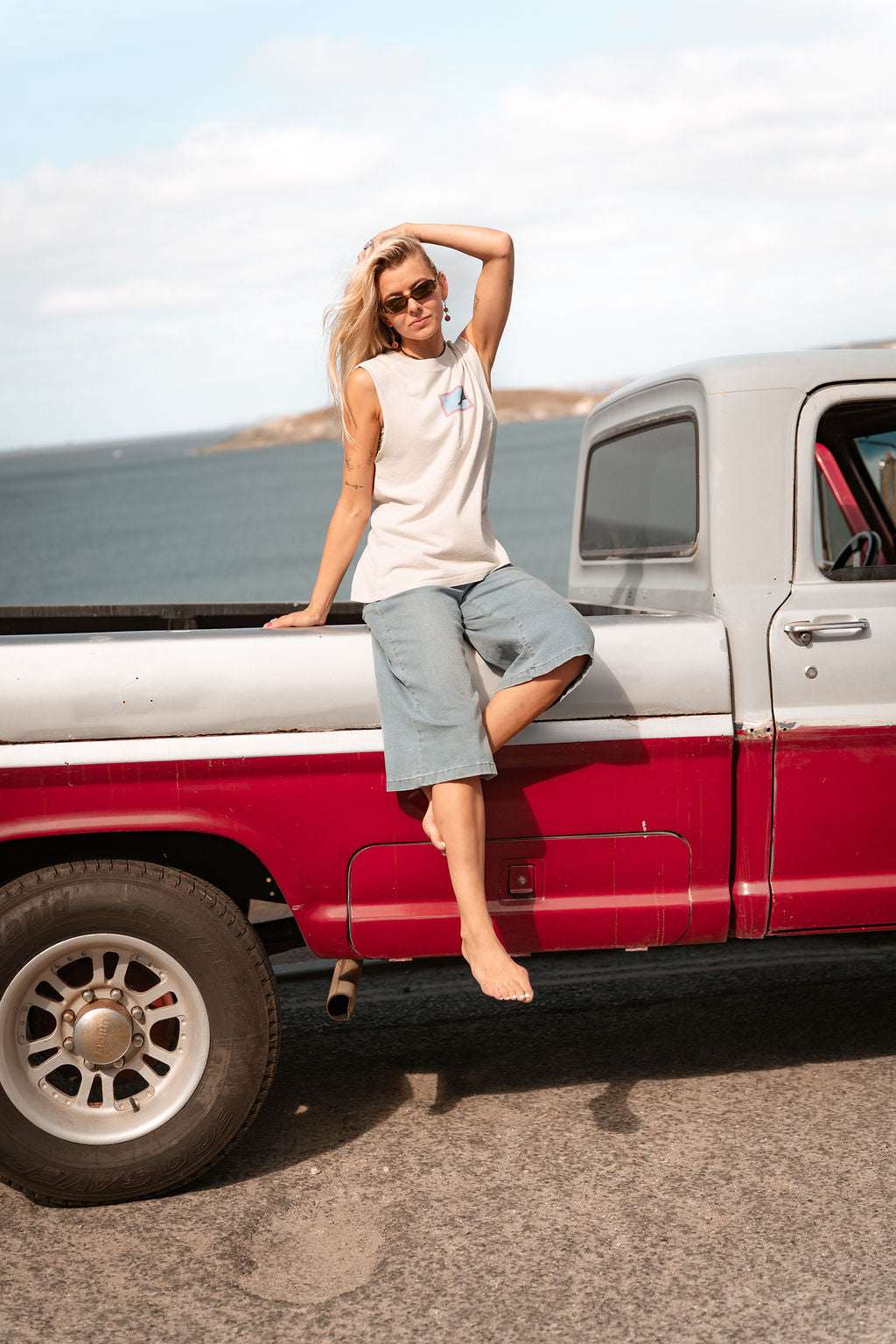 Highs n Lows Womens Vest - Faded Bone | Married to the Sea