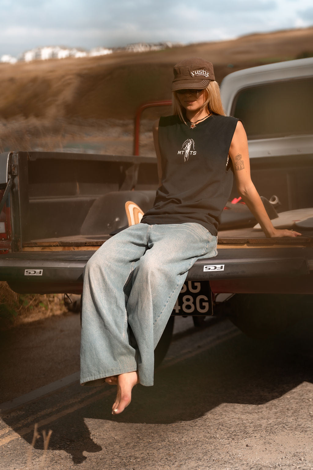 Chase Vest - Navy | Married to the Sea