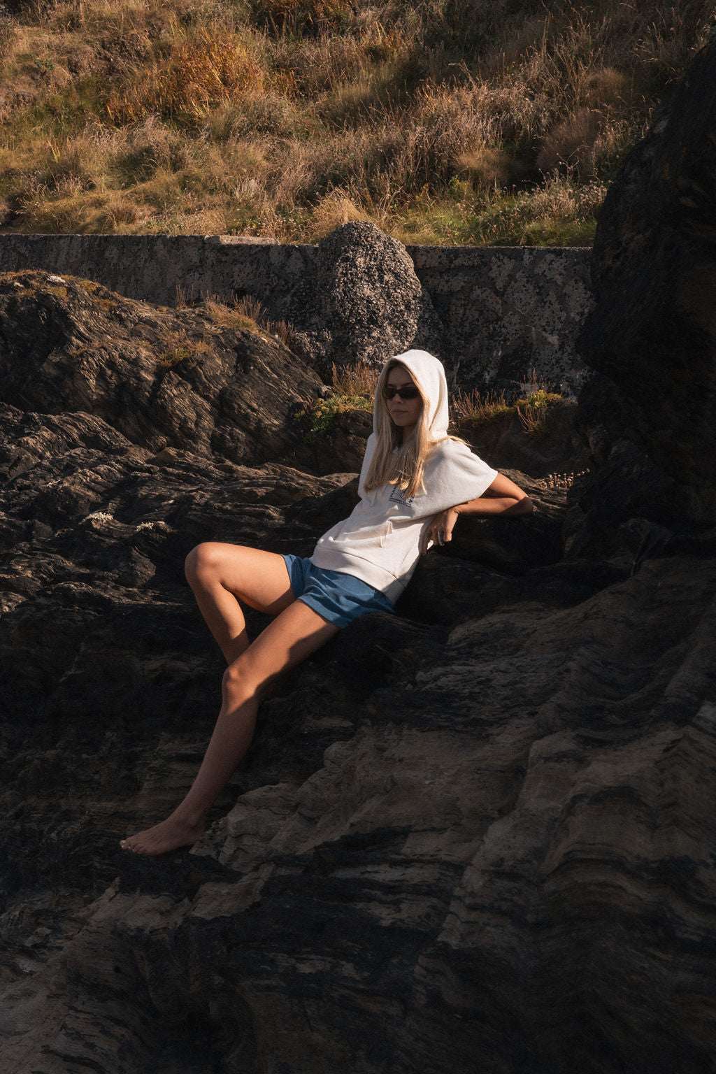 Surfer Girl Womens Sleeveless Hood | Ivory