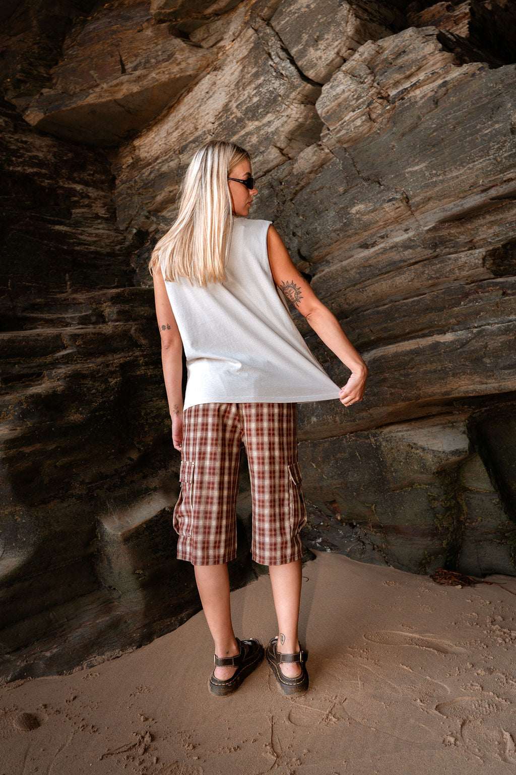 Highs n Lows Womens Vest - Faded Bone | Married to the Sea