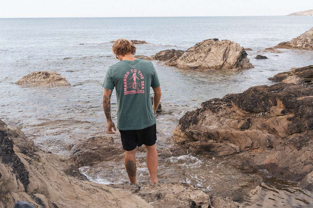 Surfer Girl Dyed T-Shirt | Hydro Green