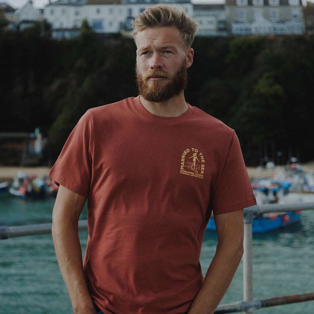 Surfer Girl T-Shirt | Heritage Brown