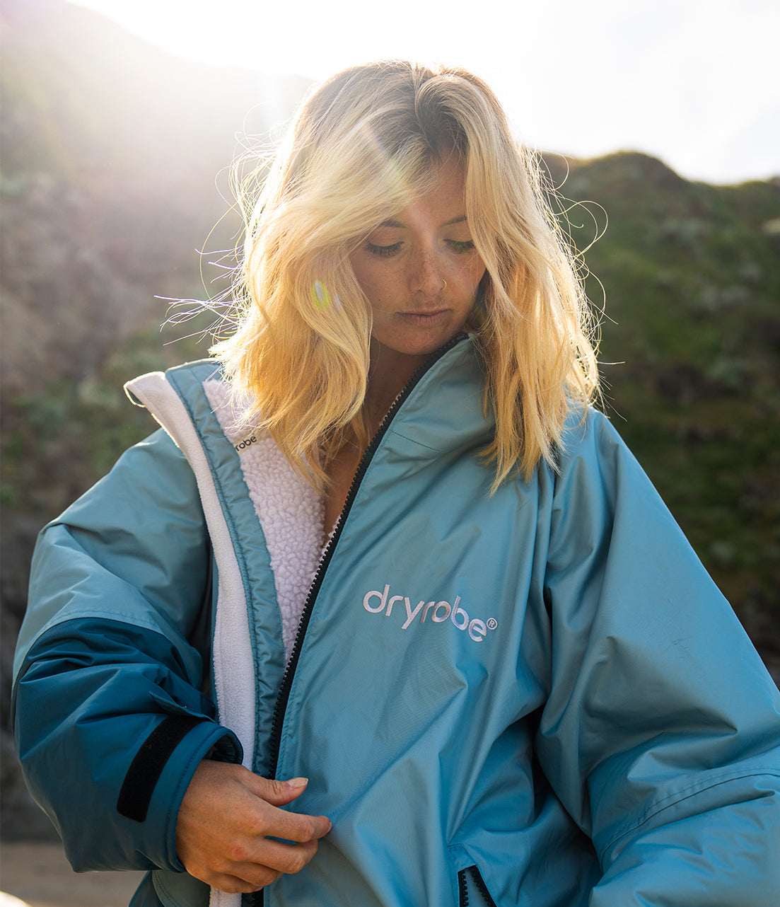 Dryrobe - Advance Contrast Long Sleeve | Blue/Light Grey