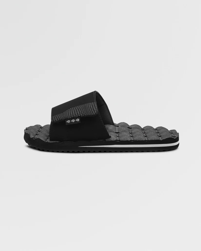 Volcom | Recliner Sliders | BlackWhite - Volcom - married-to-the-sea-shop