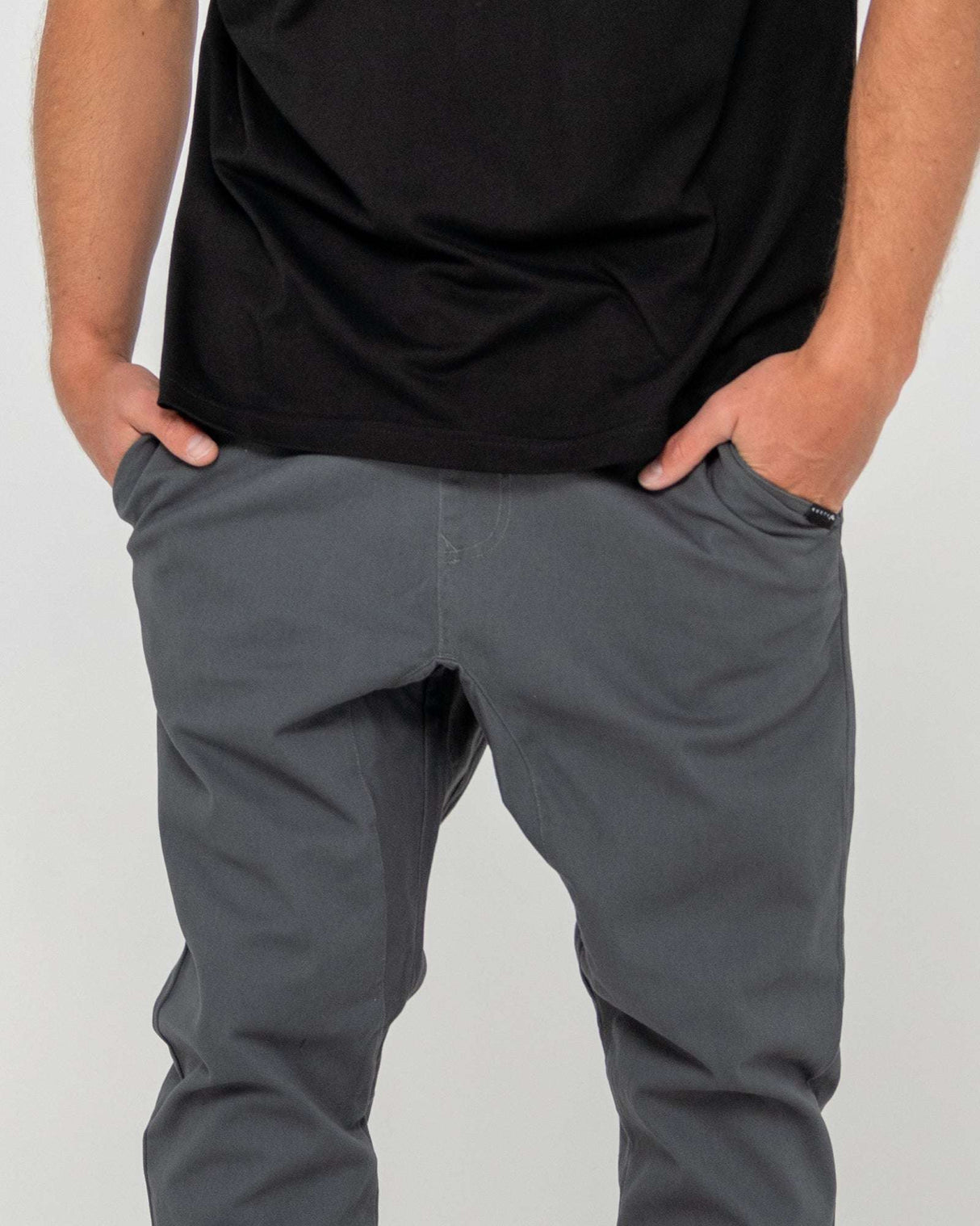 Rusty - Hook Out Elastic Pant | Pavement