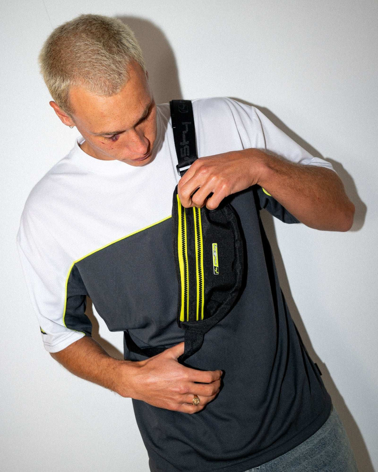 Rusty - Oblivion Sports Jersey | Carbon