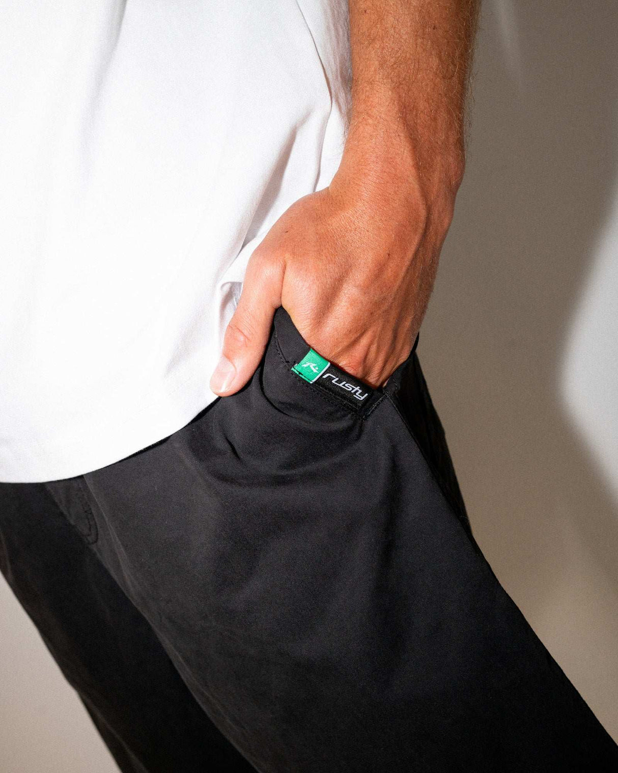 Rusty - Wear EVA Elastic Baggy Short | Black